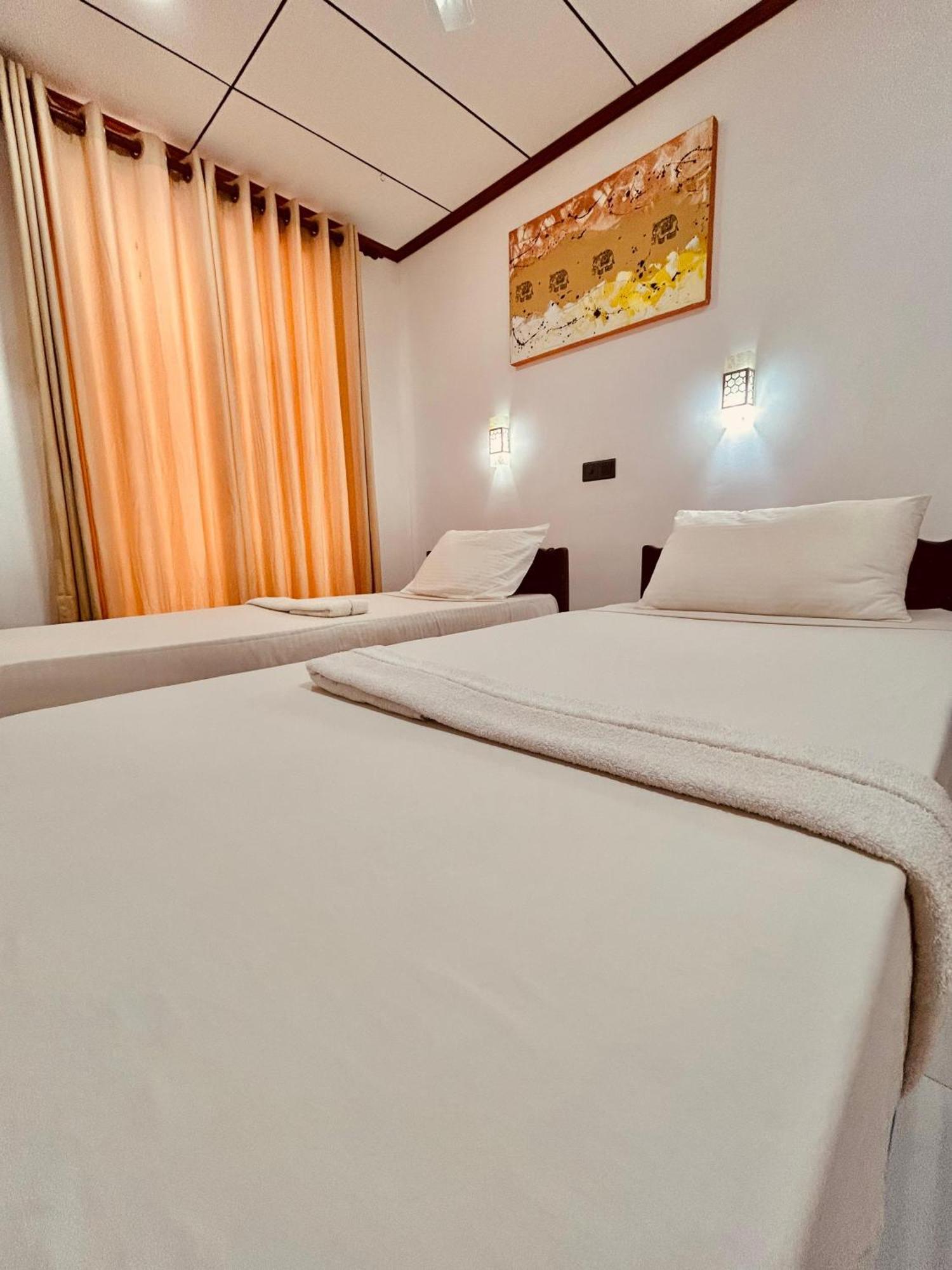 Mihin Villa Bentota Exteriör bild