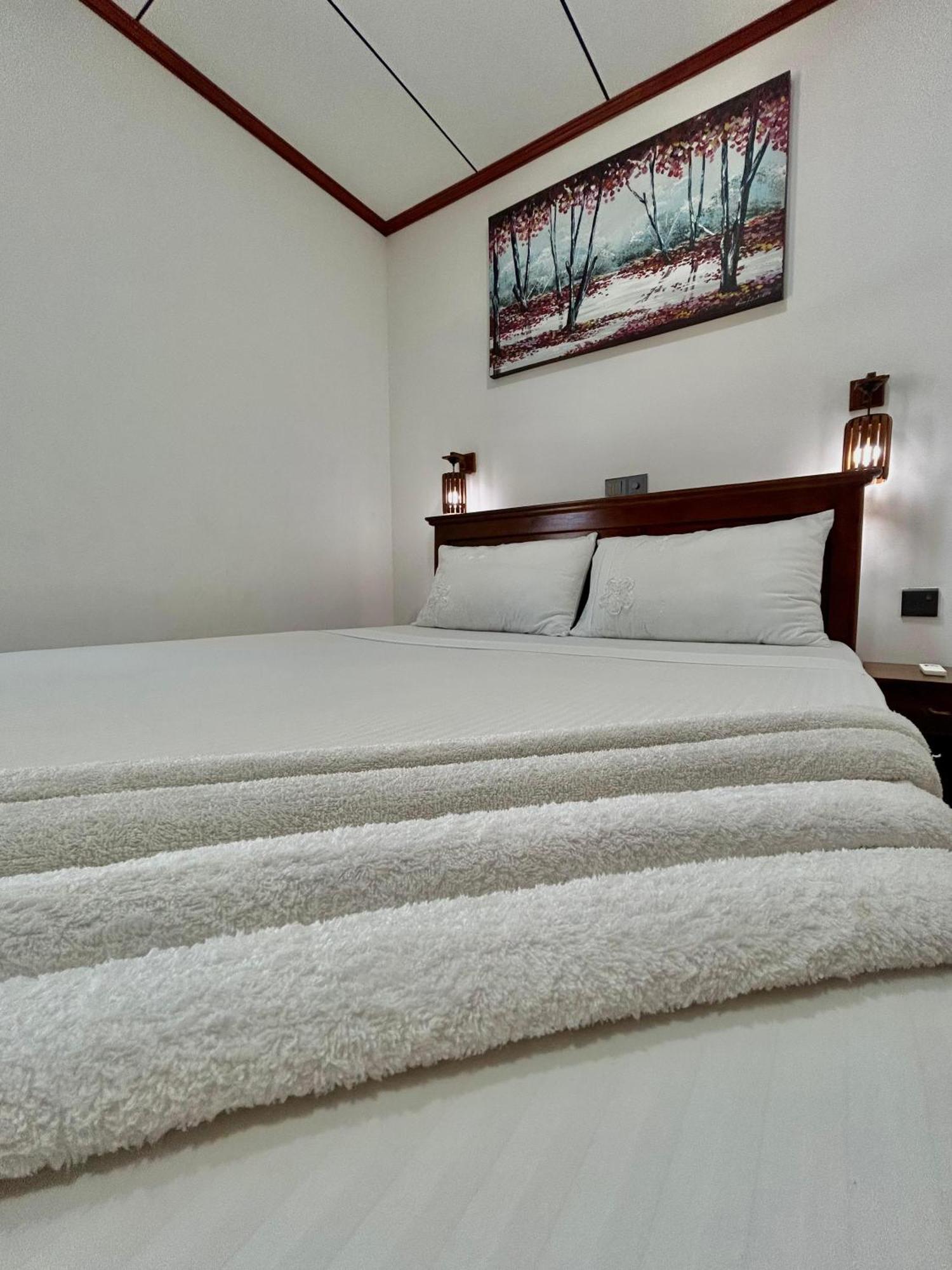 Mihin Villa Bentota Exteriör bild