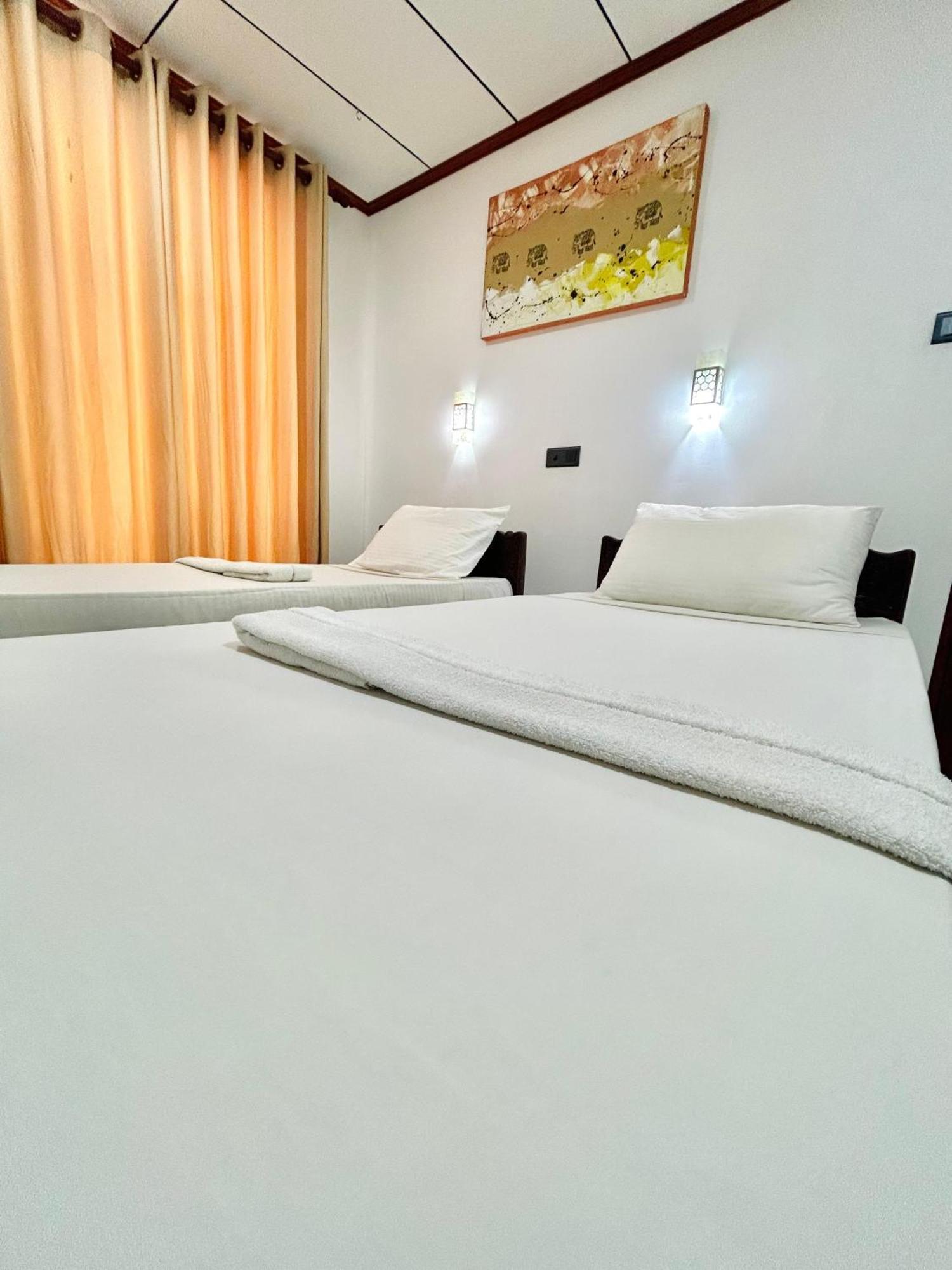 Mihin Villa Bentota Exteriör bild